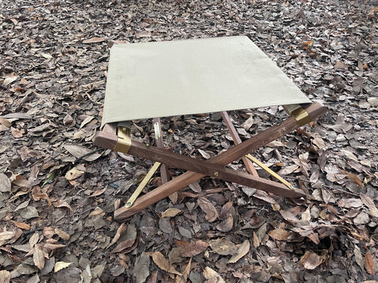 マッシブオットマン オフホワイト ウォールナット 真鍮パーツ